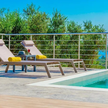 Oliveto Villa *